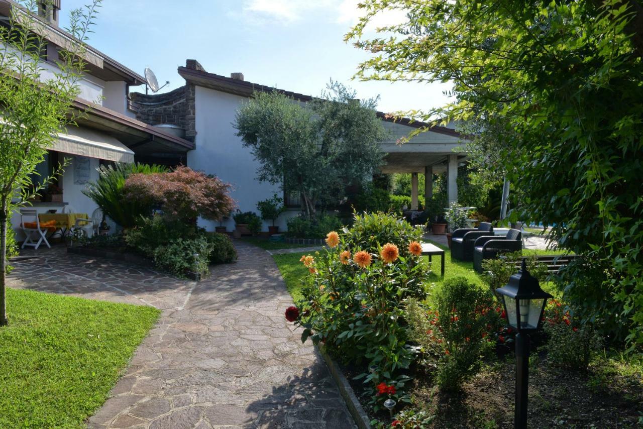 マネルバ・デル・ガルダCasa Mariaアパートメント エクステリア 写真